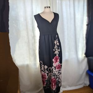 Women's Plus Size Summer Casual Capped  Sleeves. Black Floral Maxi Dress 2XL